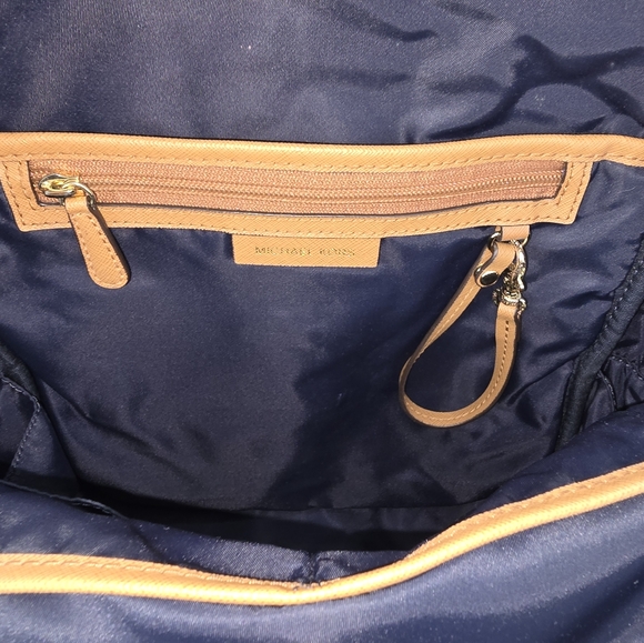 2 for 1 Michael Kors Nylon Backpack and Matching Cross- Body Bag- Navy Blue - Picture 10 of 11